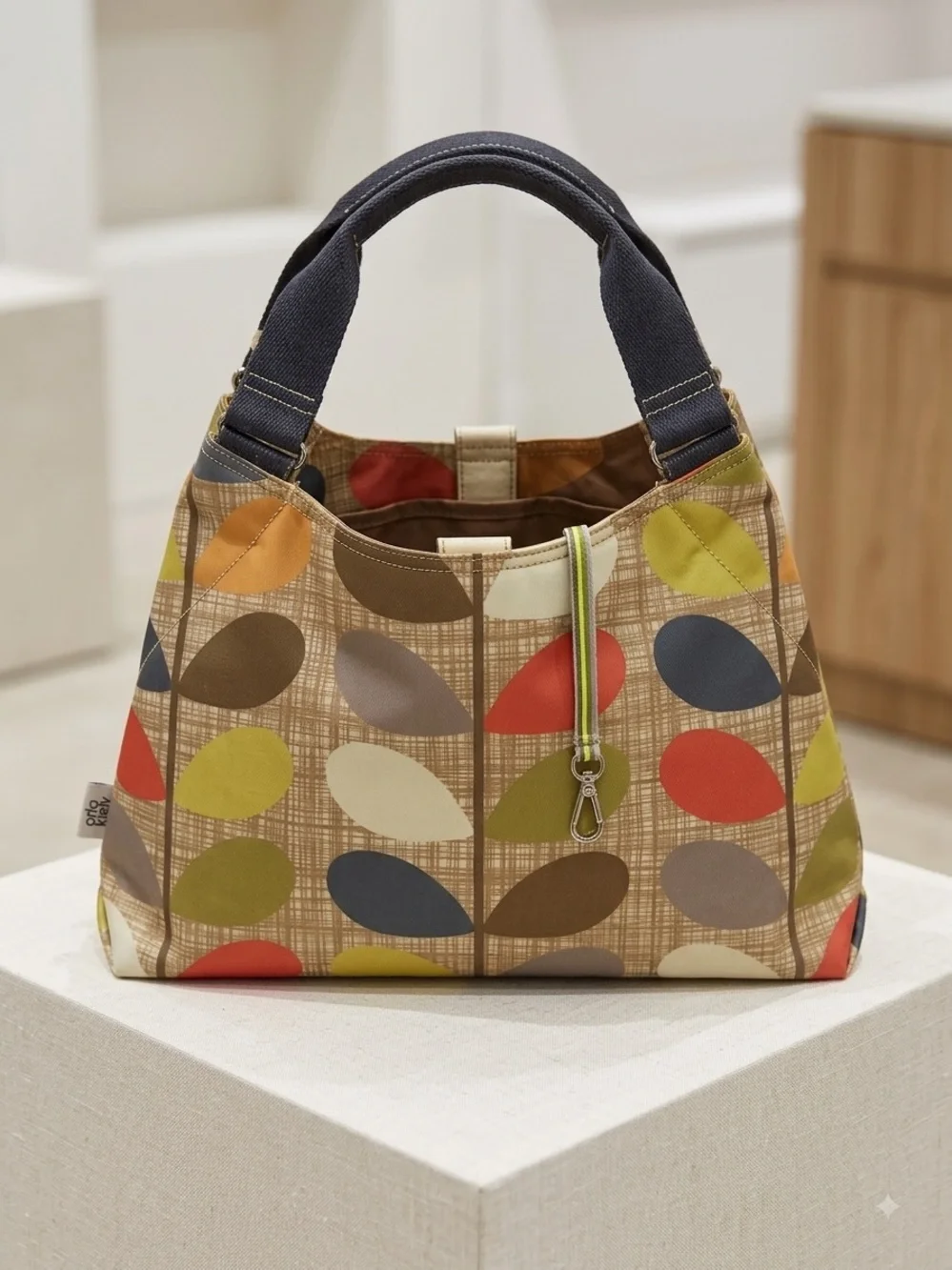 Orla Kiely etc. Classic Multi Stem Coated Canvas Shoulder Tote Bag Mod Retro
